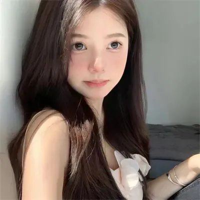隐世狼女第一季 封面